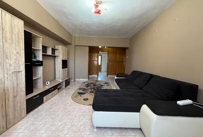 Apartament cu 2 camere decomandat în Bd. Independenței - 2