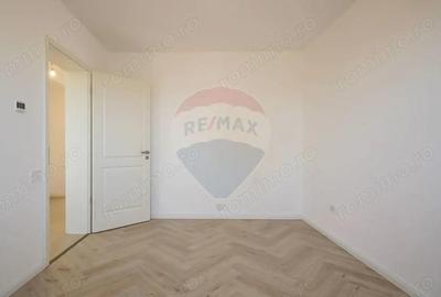 Casa / Vila cu 5 camere de vanzare - 3