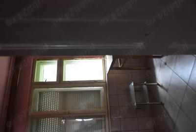 Casă cu 4 camere cu Teren 1915 Mp în Central - 9