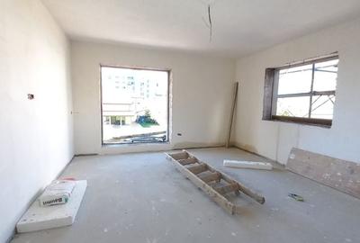 Vânzare rapidă! 3 camere  80 mp + balcon  Etaj 1/5  Finalizare Feb. 2026 - 2