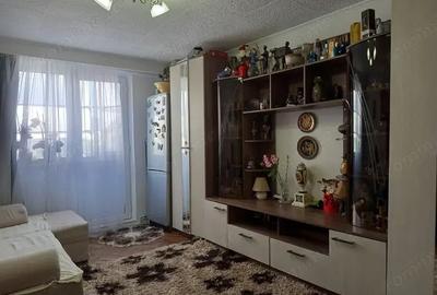 Apartament cu 2 camere decomandat în Central - 1