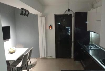 Apartament cu 3 camere decomandat în Central - 2