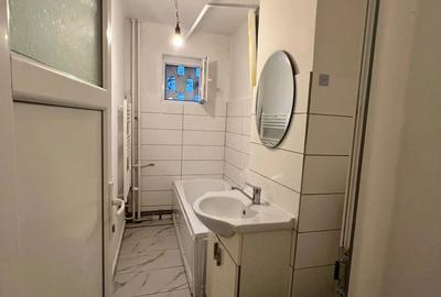 Inchiriez apartament cu trei camere - 2