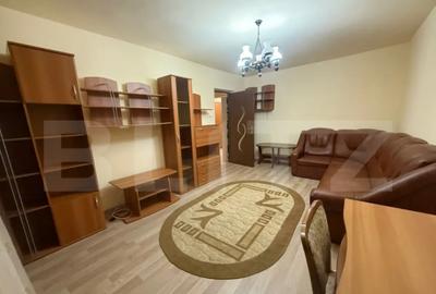Apartament cu 3 camere decomandat în Cetate - 1