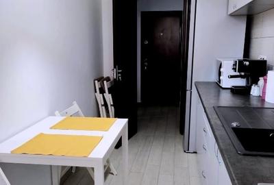 Garsonieră decomandată, mobilată în Central - 4