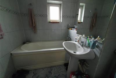 Apartament cu 3 camere decomandat în Carol Davila - 2
