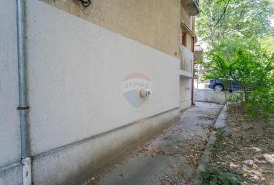 Apartament cu 4 camere de vanzare in zona Pia?a Unirii - 1