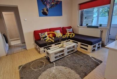 Ap. 2 camere, mobilat și utilat, parcare, centrală, AC - 7