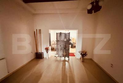 Showroom de inchiriat, 360 mp, zona Semi-centrala - 13