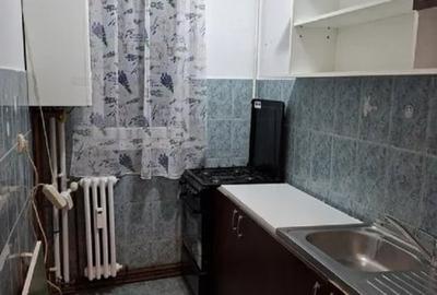Apartament cu 2 camere - zona Podu Ros - Liceul Emil Racovita - 6