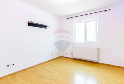 Casă cu 5 camere cu Teren 185 Mp în Clinceni - 5