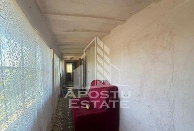 Casă cu 3 camere cu Teren 1608 Mp în Checea - 6