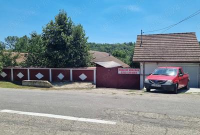 Casă cu 4 camere în Cernat - 2