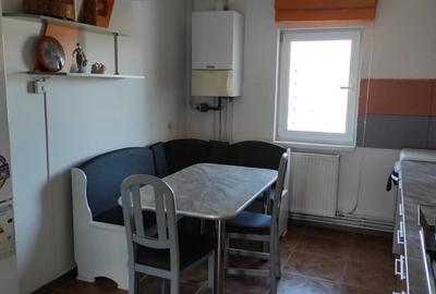 Apartament de inchiriat zona centrala . valabil daca e vizibil - 4