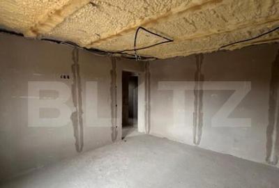 Casa individuala de vanzare, cu 4 camere, 96 mp, zona ?u - 25