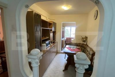 Apartament cu 3 camere decomandat în Central - 2