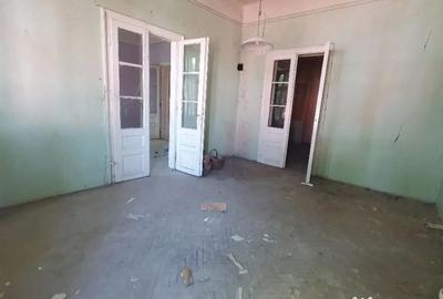 Apartament cu 5 camere semidecomandat în Central - 2