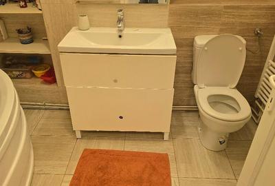 Inchiriez apartament 3 camere decomandat in Deva, bloc Casial, et 2 - 14