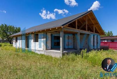 Casă cu 4 camere cu Teren 2500 Mp în Galbeni (Filipești) - 17