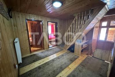 Casă cu Teren 250 Mp în Tău - 1