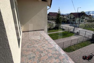 Casă cu 6 camere cu Teren 600 Mp în Central - 3