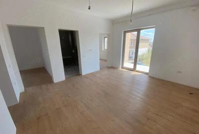 Apartament 3 camere etaj intermediar - 1