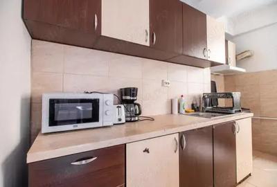 Apartament cu 3 camere în Central - 11
