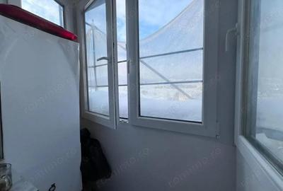 Apartament cu 2 camere decomandat în Micro 15 - 5