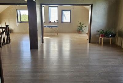 Casă cu 6 camere cu Teren 1160 Mp în Central - 7