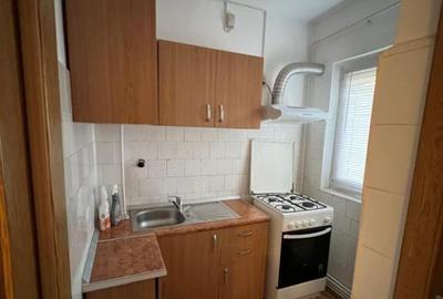 Garsoniera central ansamblul Dorobantilor mobilata si utilata - 1