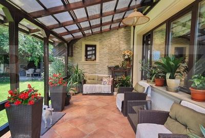 Casa superba cu 4 camere, Unirii - 9
