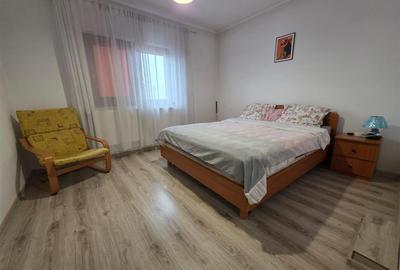 Vila cu 4 .camere 3. bai --249 mp utili - teren 881mp - 26