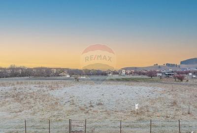 Comision 0 %! Teren 1,952mp Sanpetru, Strada Paraului! - 3