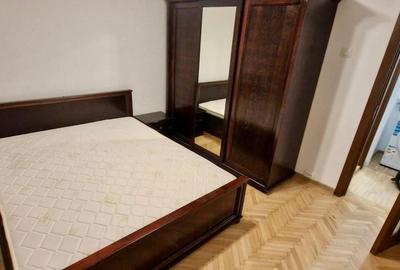 Apartament cu 3 camere în Central - 3