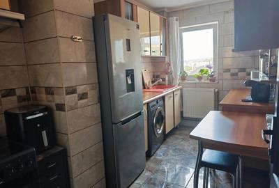 Apartament cu 3 camere decomandat în Central - 3