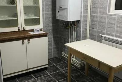 Apartament cu 3 camere semidecomandat în George Enescu - 2