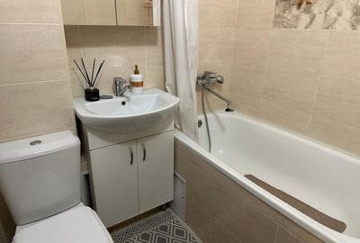 Apartament cu 2 camere decomandat în Rahova