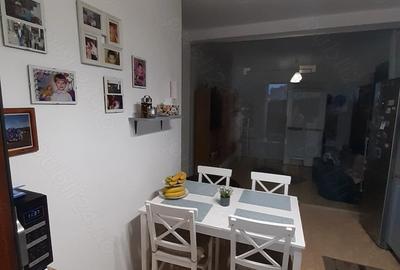 Apartament cu 3 camere decomandat în Central - 8