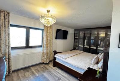 Casă cu Teren 200 Mp în Cetate - 3