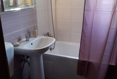 Apartament cu 2 camere decomandat în Badea Cârțan - 2