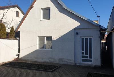 Casă cu 4 camere cu Teren 173 Mp în Apollo - 2