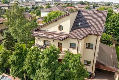 Casă individuală cu 5 camere cu Canalizare în Central - 1