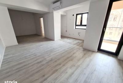 Apartament cu 3 camere în Central - 10