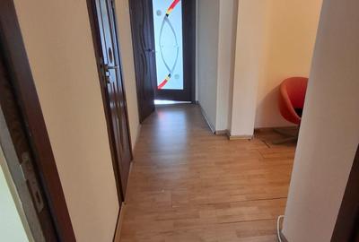 Apartament 4 camere de vanzare Lujerului (3 minute de Metrou-Bloc Anvelopat) - 9