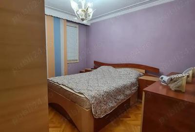 Apartament cu 3 camere semidecomandat în Faleză - 11