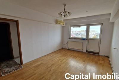 Apartament cu 3 camere semidecomandat în Central - 7