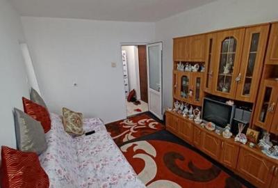 INTRETINUT! Ap 2 camere, ETAJ 3, zona Apollo INTRETINUT! Ap 2 camere, ETAJ 3, zona Apollo - 2