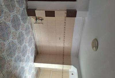 Apartament cu 3 camere semidecomandat în Dărmănești - 1