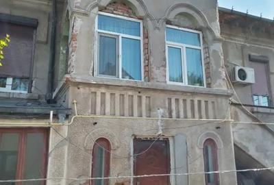 Casă cu 6 camere cu Teren 540 Mp în Central - 2