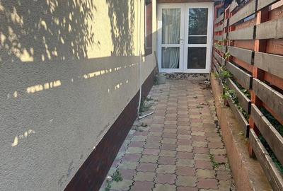 Casă cu Teren 299 Mp în Poiana - 6